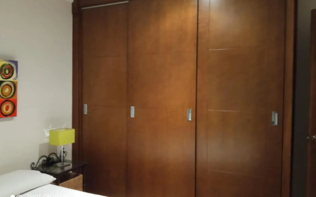 Apartamento Bien Situado Con Parking