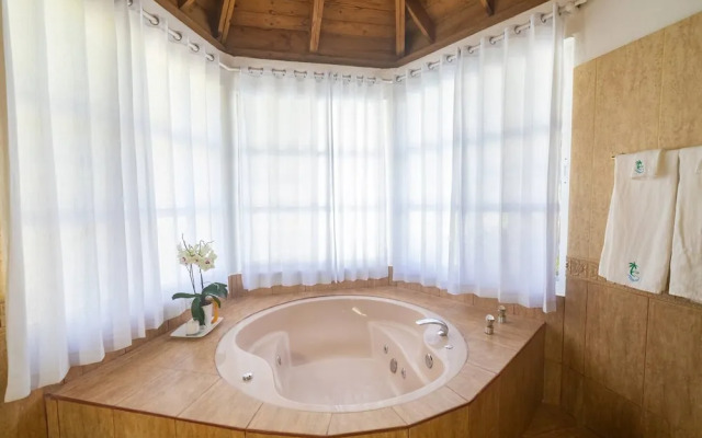 Casati Pearl House, Big House With Private Pool!
