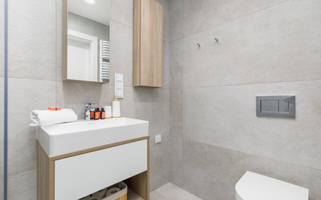 Shellter Apartment by Renters Prestige