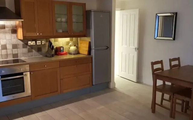 Ark Flats Apartment Spacious And Modern