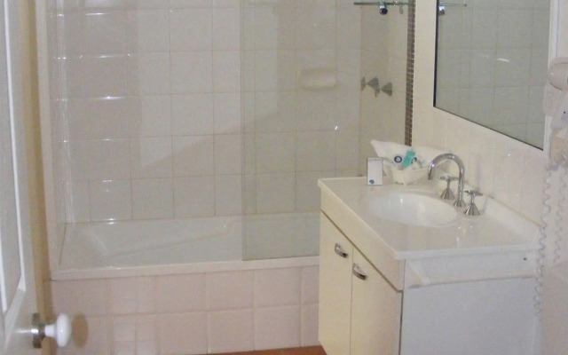 The York Beachfront Holiday Apartments