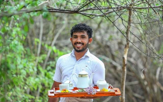 The Campers Lodge Luxury  Camp Yala