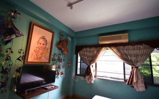 Yorying Hostel
