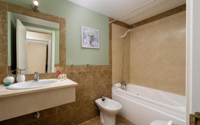 LuxRocha Beach Home by Real Life Concierge