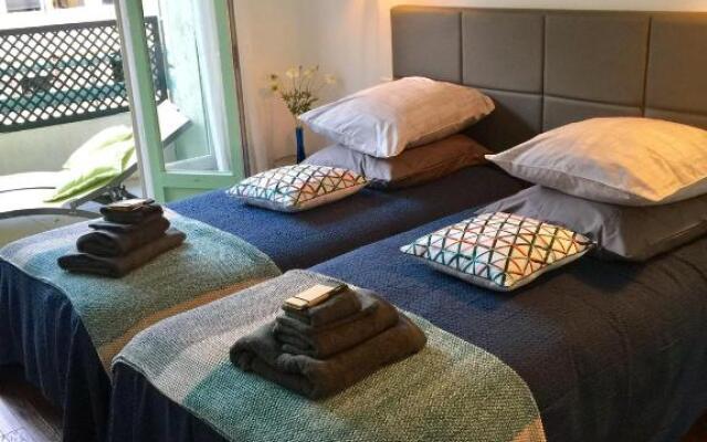 Appartement moderne 4p hypercentre de nice