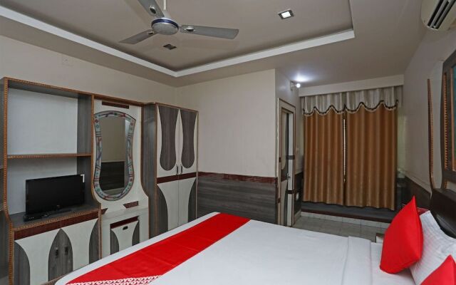 OYO 29689 Hotel Pramod