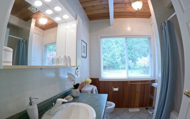 Sea La Vie Rare Peaceful Hidden Gem