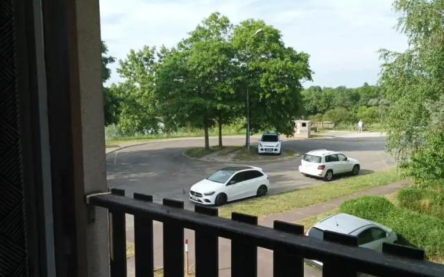 Studio tout confort au bord du lac d'Estey
