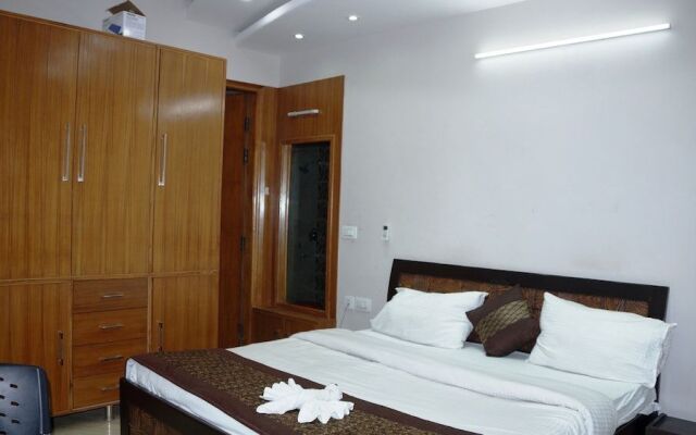 Maxfort Hospital Apartment