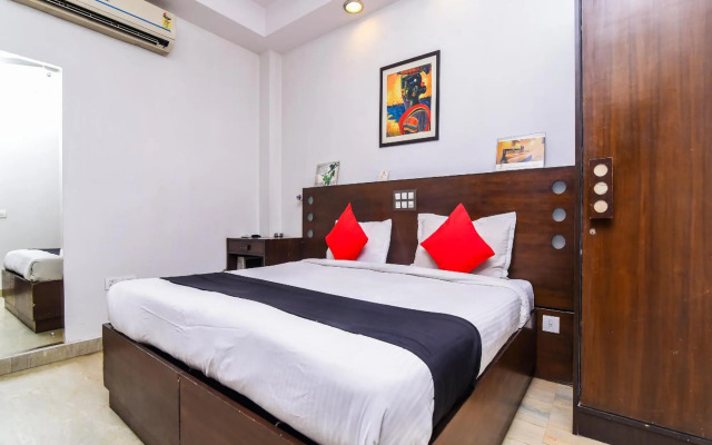 Oyo Rooms Lajpat Nagar Market