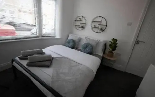 Abingdon House - Workstays Company UK