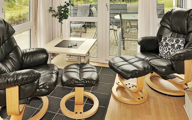 Trendy Holiday Home in Henne With Sauna