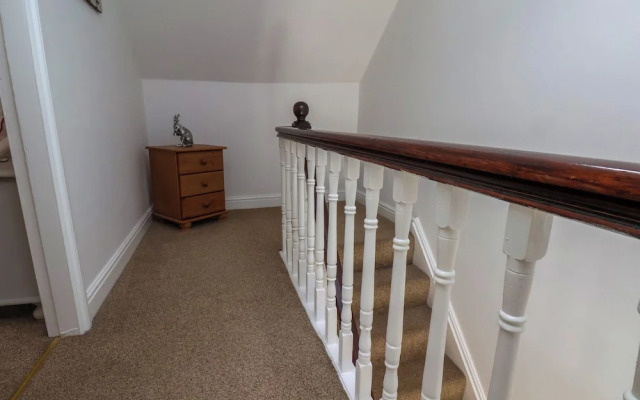 1 Roxby Terrace