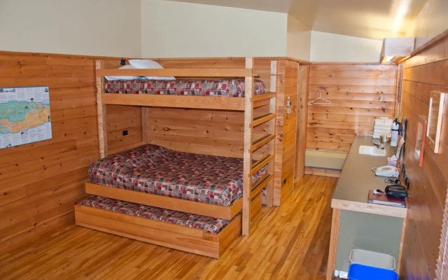 The Canadian Ecology Centre