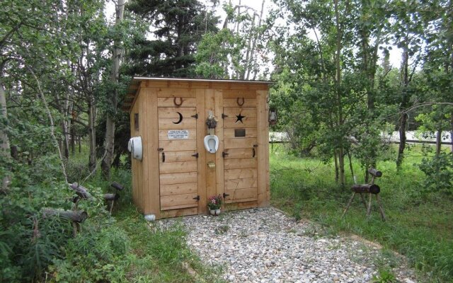 Six Mile River Resort