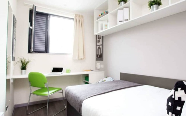 Charming Rooms, COVENTRY  - Hostel