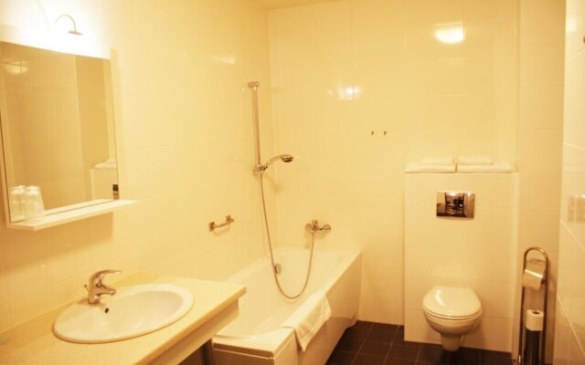 Hotel Iskra by Katowice Airport