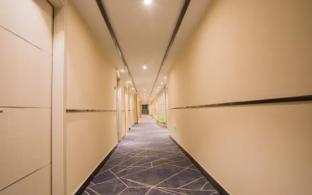 JTOUR Inn Qingyuan Traditional Chinese Medicine Hospital