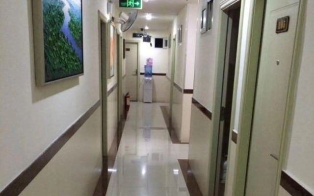 Hong Bo Hotel