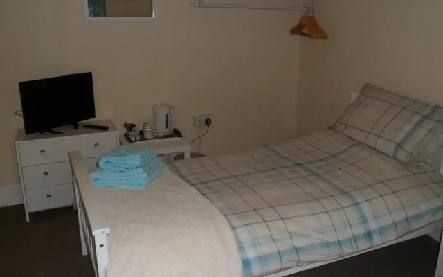 Blue Peter Hotel
