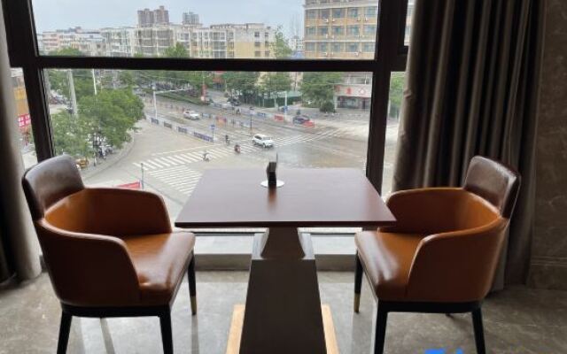 Vienna International Hotel (Xi County Mingyang)