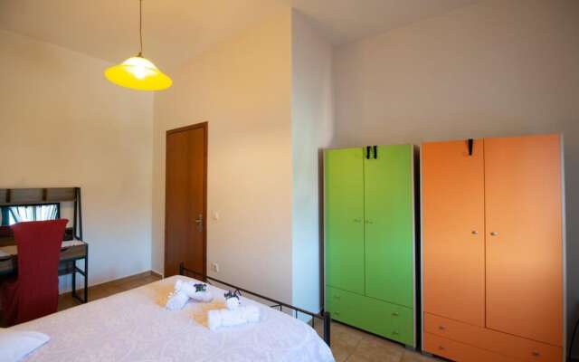 Peroulakis Traditional House