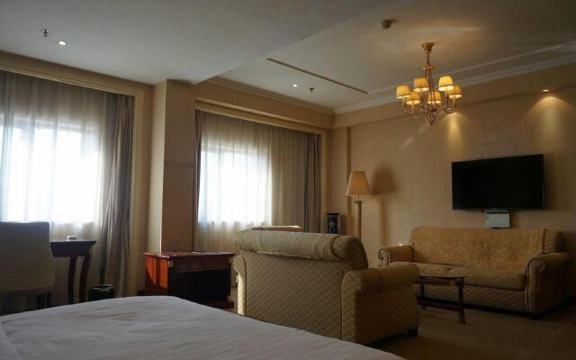Jiyuan Garden Holiday Inn Hotel