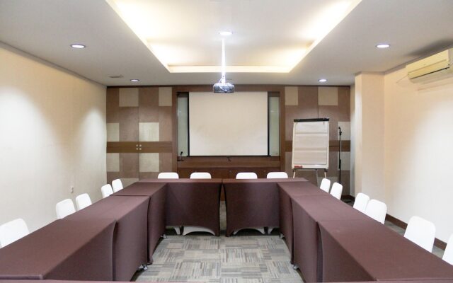 Airy Menteng Wahid Hasyim 53 Jakarta