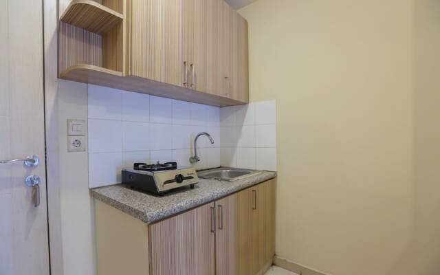 Lauv Room Grand Centerpoint by OYO Rooms