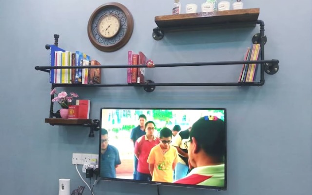 Adni Suite Homestay Seri Manjung