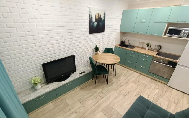 Apartments on Kuzmina Boulevard 27