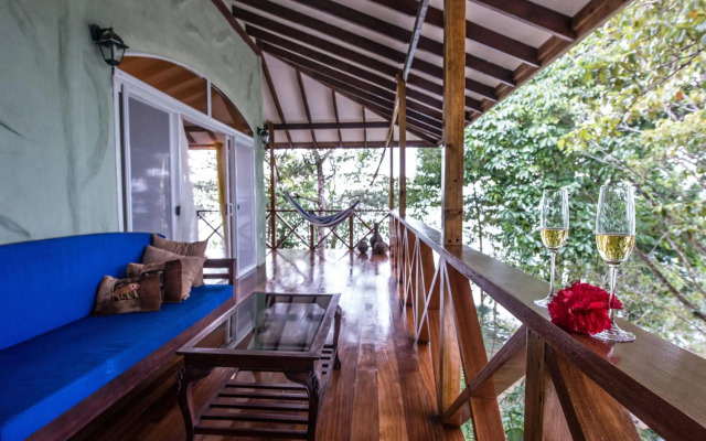 Popa Paradise Beach Resort