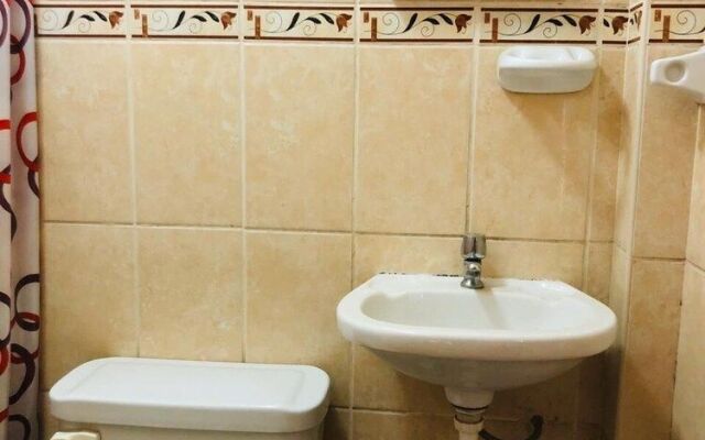 LEO DO-DO Hostal Piura