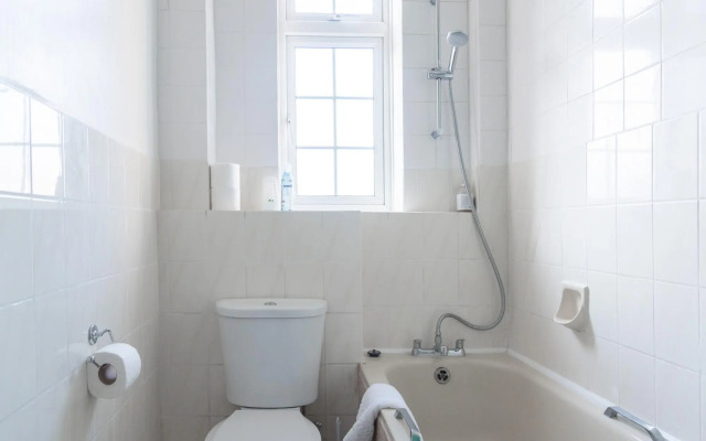 Cco-23 Cambridge Court