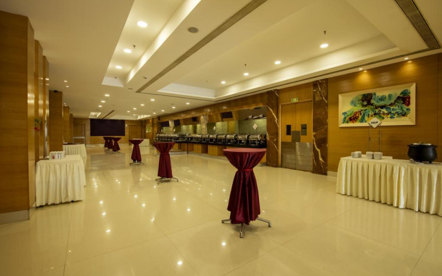 Hotel Express Inn