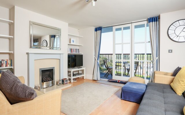 15 Combehaven
