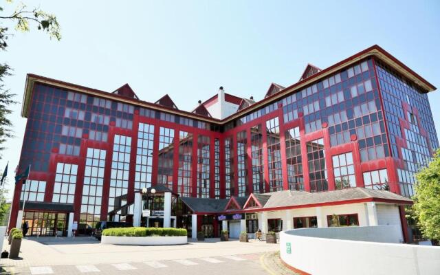 hotelImage