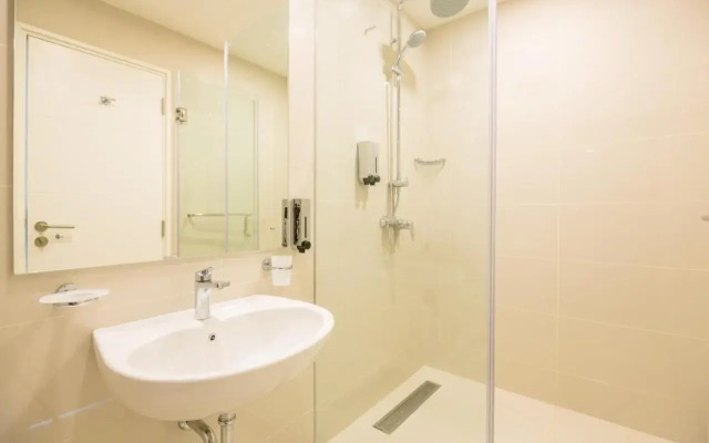 Fairway Sunset Serviced Apartments