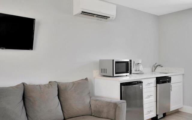 A Wave Inn