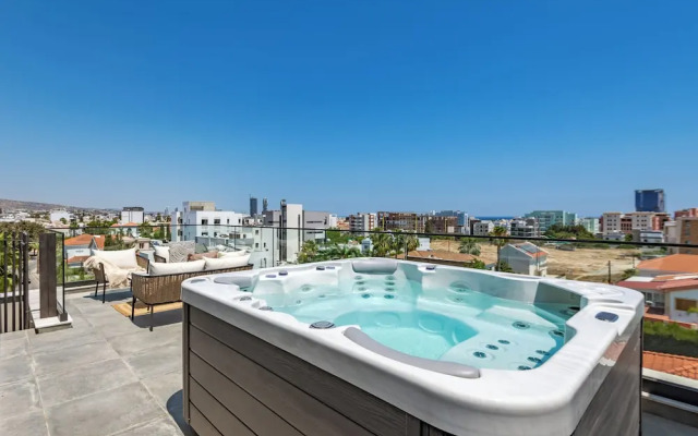Sanders Evolution 2 - 2 Bedroom Apartment With Private Rooftop