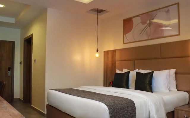 Huxton Hotel