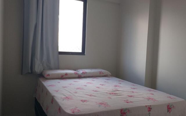 Apto no Maurício de Nassau Ed Portoville