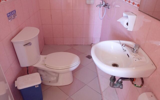 Maribago Seaview Pension and Spa