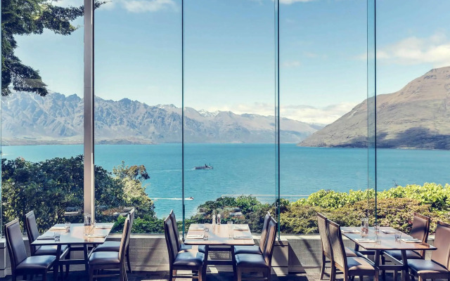 Mercure Queenstown Resort