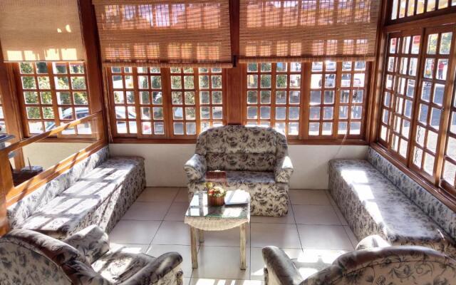 Hotel Pequenino