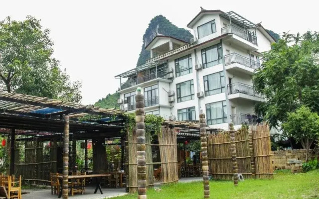 Yangshuo Ecofarm Lodge