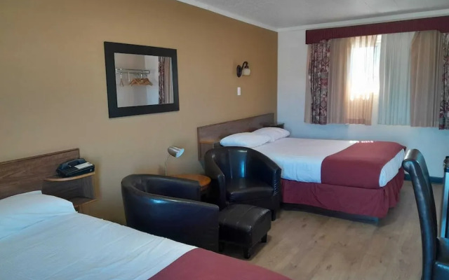 Travellers Motel