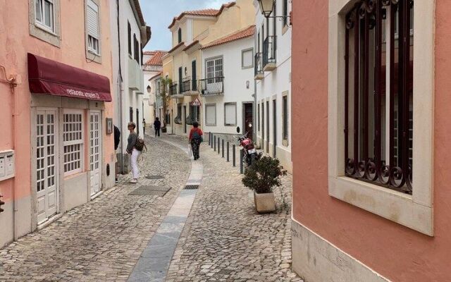 Charming old town apartment Cascais