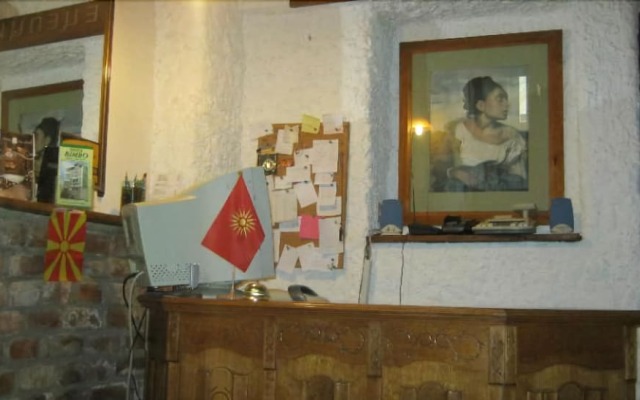 Bimbo Hotel