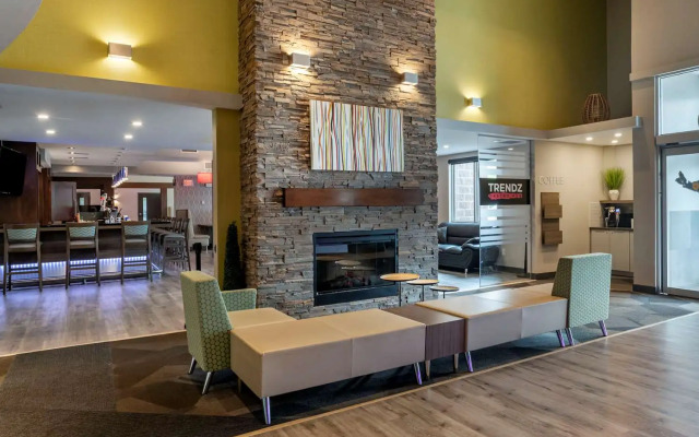 Best Western Plus Dartmouth Hotel & Suites